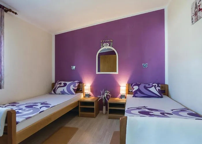 Apartment Vir With Sea View 12